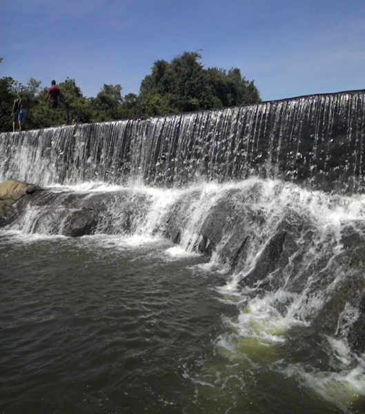 Residentes de Cascavel disfrutando de la Represa Mulungu 1