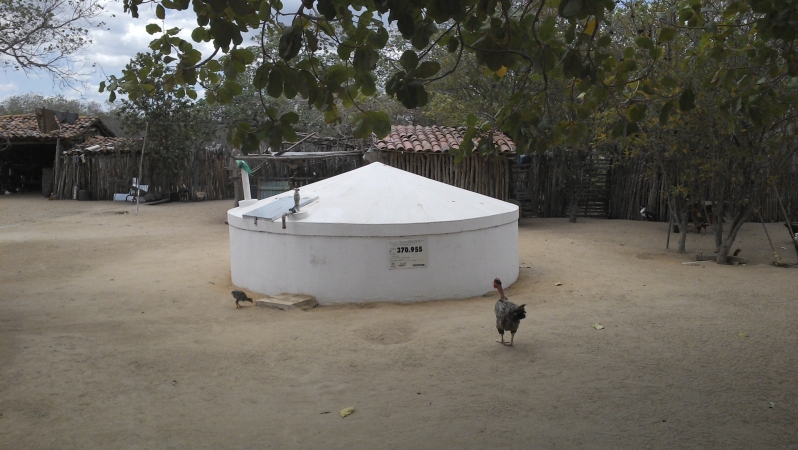 Household cistern